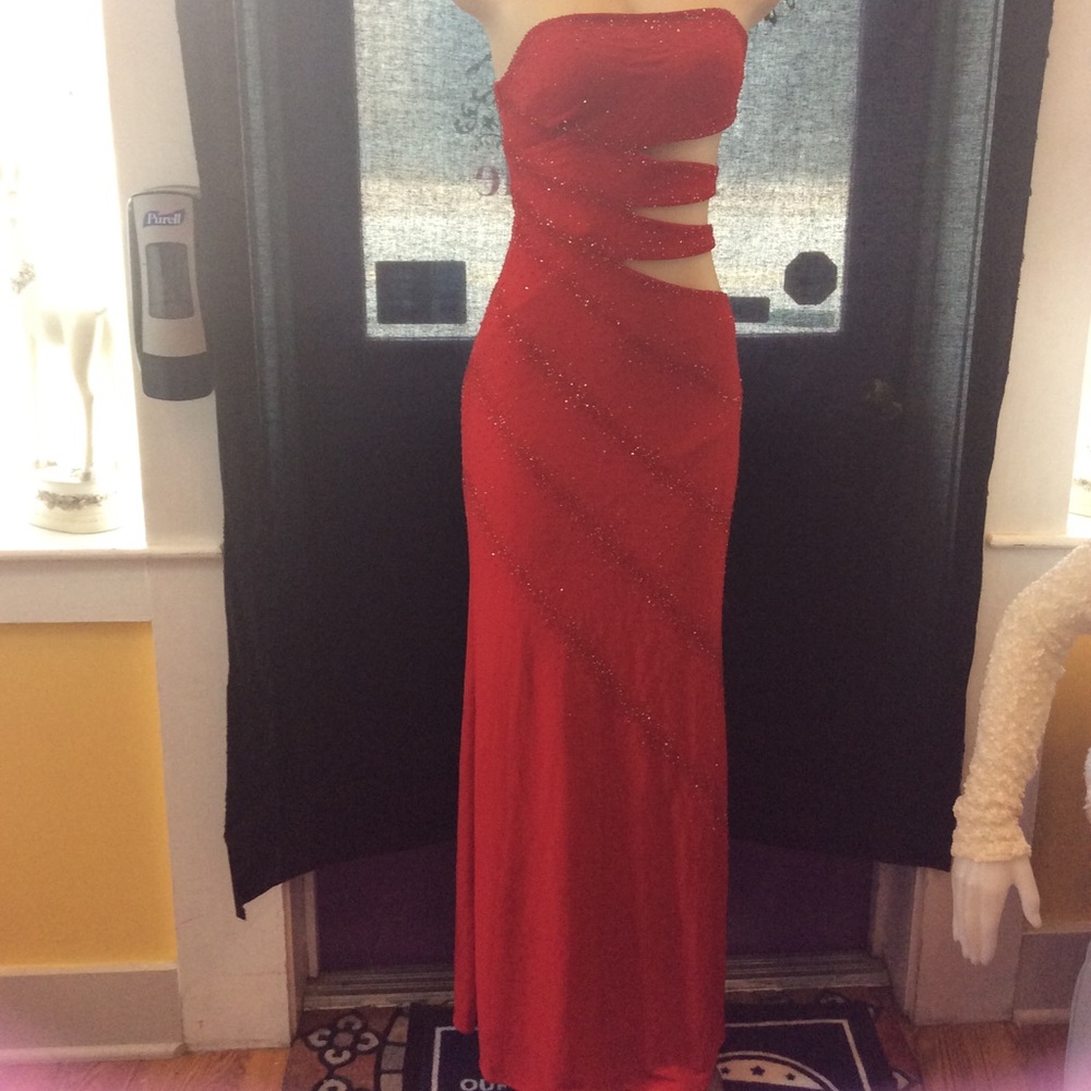 Sexy Red Precious Formals